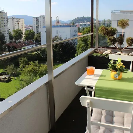 Penthouse Am Park * Graz